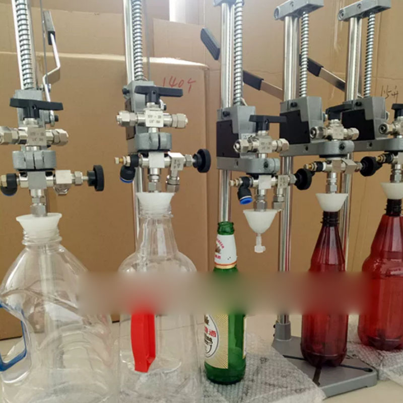 Manual Bottle Cork Pressing Ma - đánh giá và giá Wine With Beer